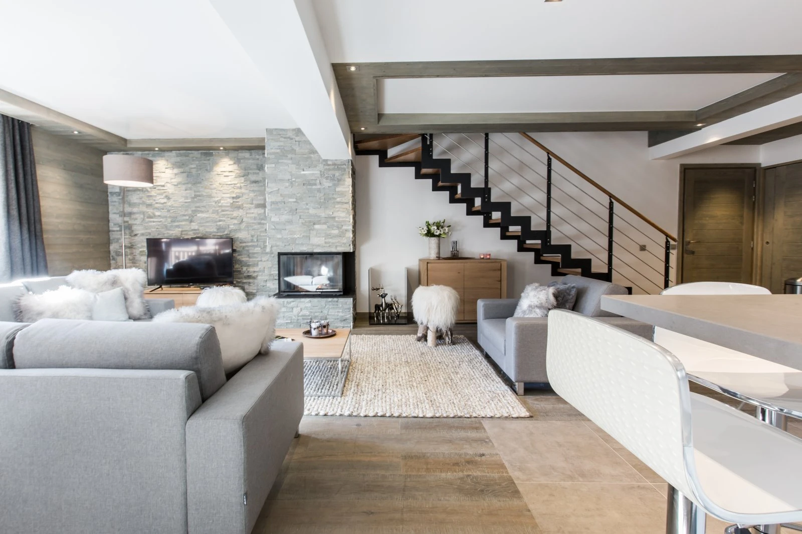 Apartment Whistler Lodge B13