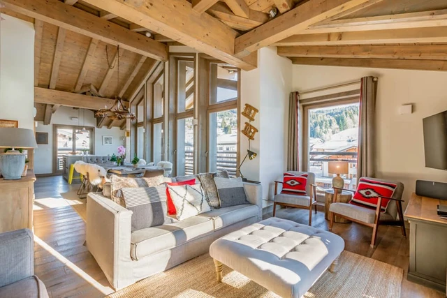 Penthouse Annapurna A301