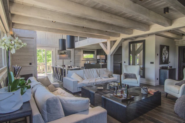 chalet-black-eagle.html