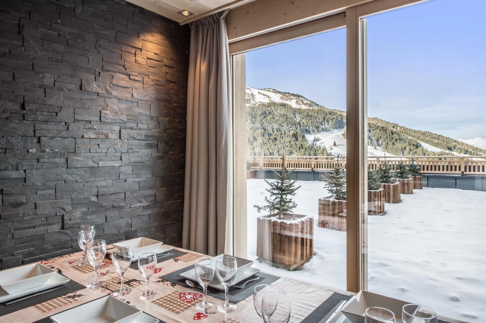 apartment-aspen-lodge-a01.html